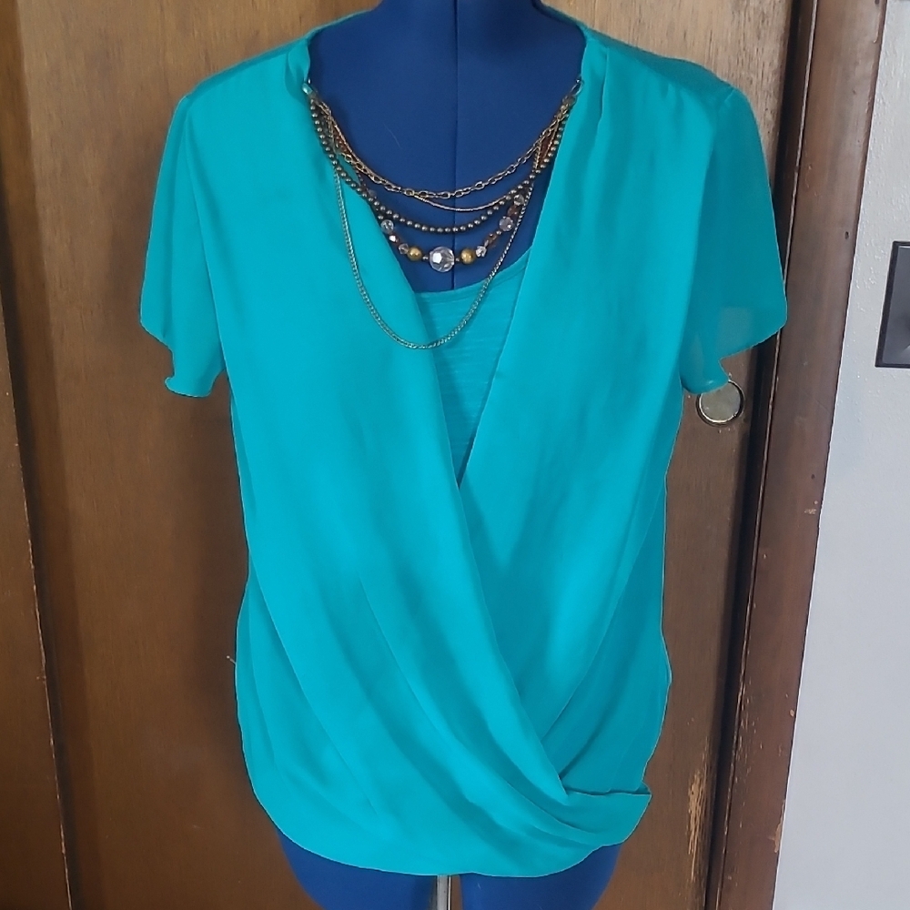 Elegant Teal Blouse with Necklace Detail
